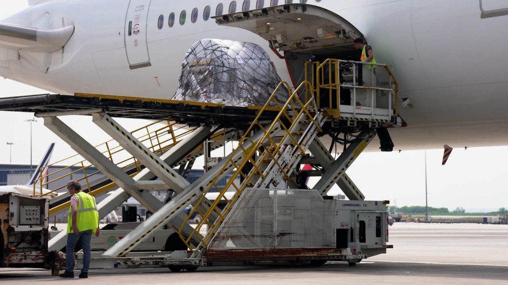 Air France Cargo AGV Alstef Group (4)