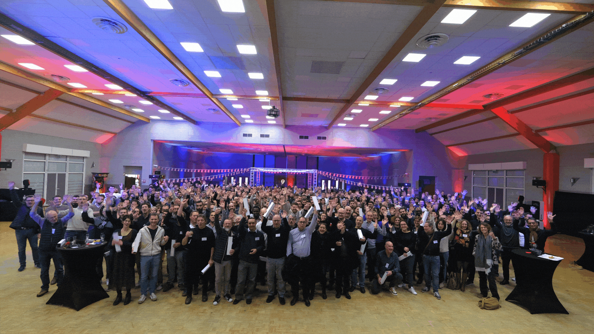 Alstef Group team gif