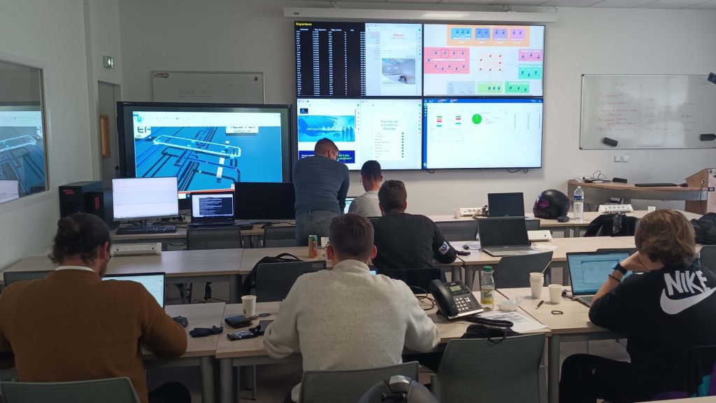 L'équipe de cybersécurité au travail