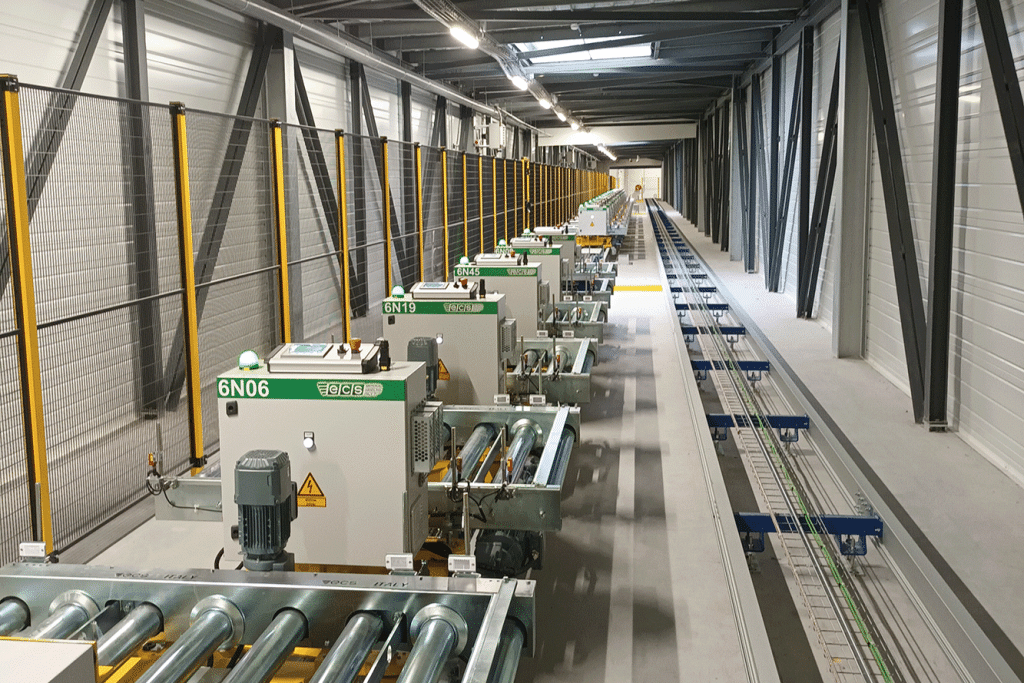 suntory warehouse shipping pallets