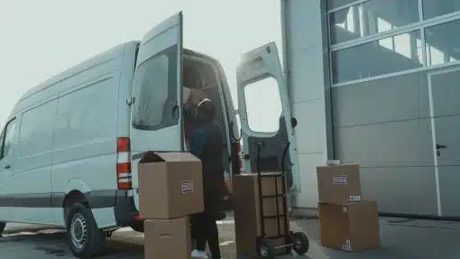 Transportation parcel logistics